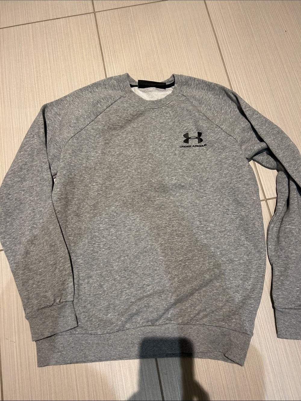 Under Armour Men’s Heather Gray Crewneck Pullover